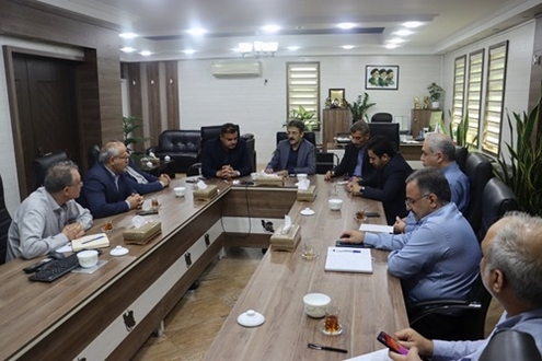 توسط مدیر کل صنعت، معدن و تجارت استان خوزستان عنوان شد: تعامل تمامی دستگاه‌ها برای جذب سرمایه گذار