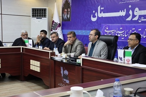 در نشست گرامیداشت تقارن هفته‌ی قوه قضاییه با دهه‌ی صنعت و معدن تاکید شد: لازم الاجر بودن مصوبات ستاد اقتصاد مقاومتی